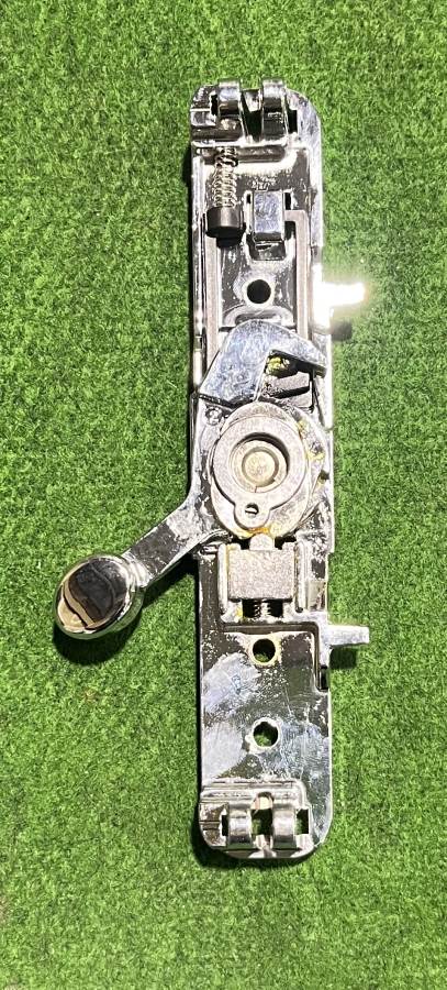 7-1911 Late Model Replacement Lock Base